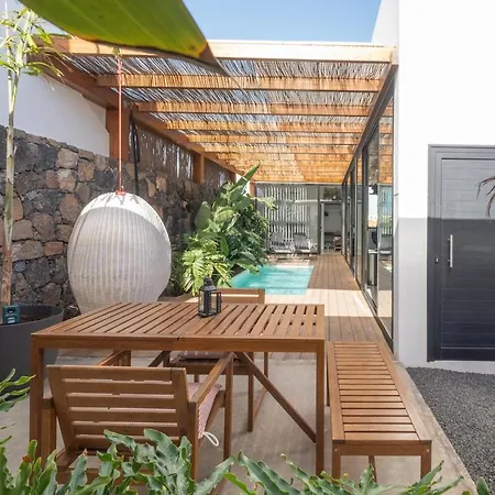 Villa Balihouse By Aura Collection La Oliva